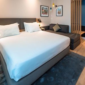 Habitación Estándar con Cama Queen